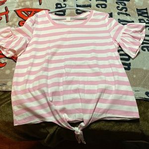 Worn once.. super cute size medium